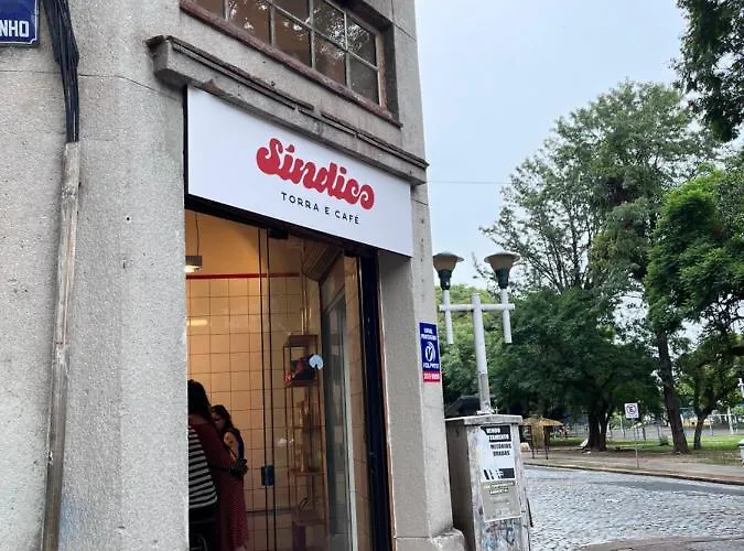 Flat Em Frente Ao Cais Embarcadeiro Hotel Porto Alegre