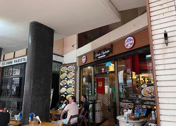 Flat Em Frente Ao Cais Embarcadeiro Hotel Porto Alegre